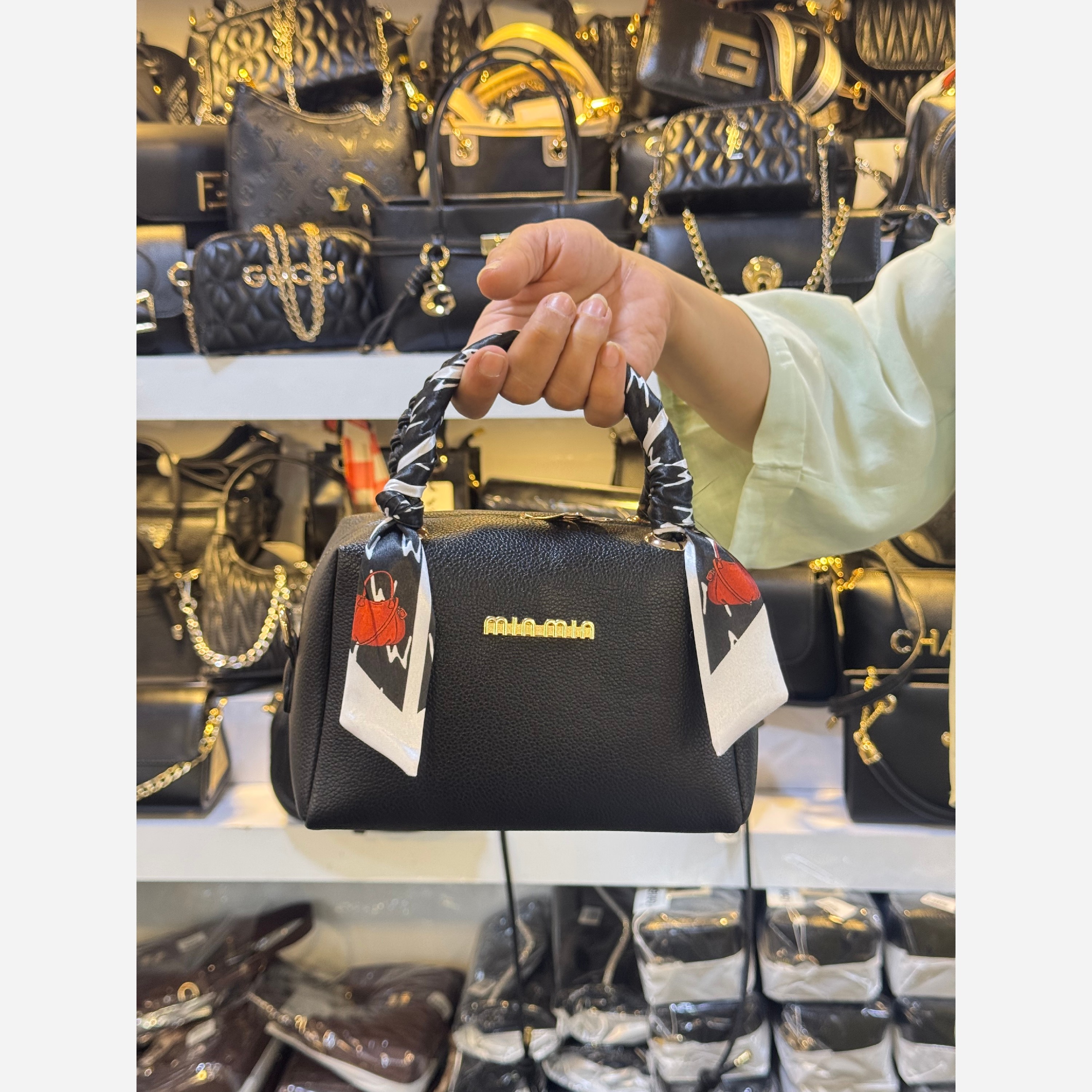 کیف دوشی و دستی دسته بافتی