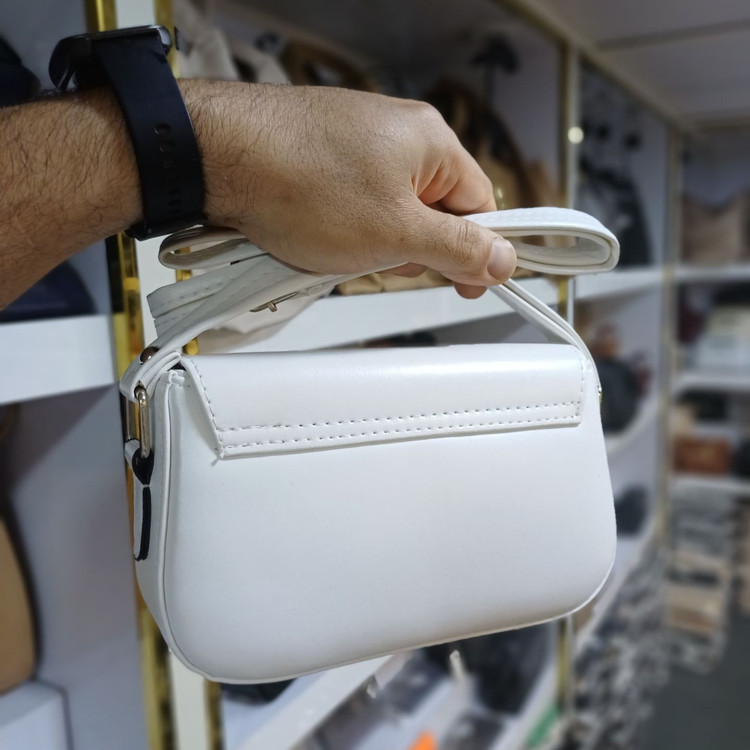 کیف دوشی طرح برند Dior