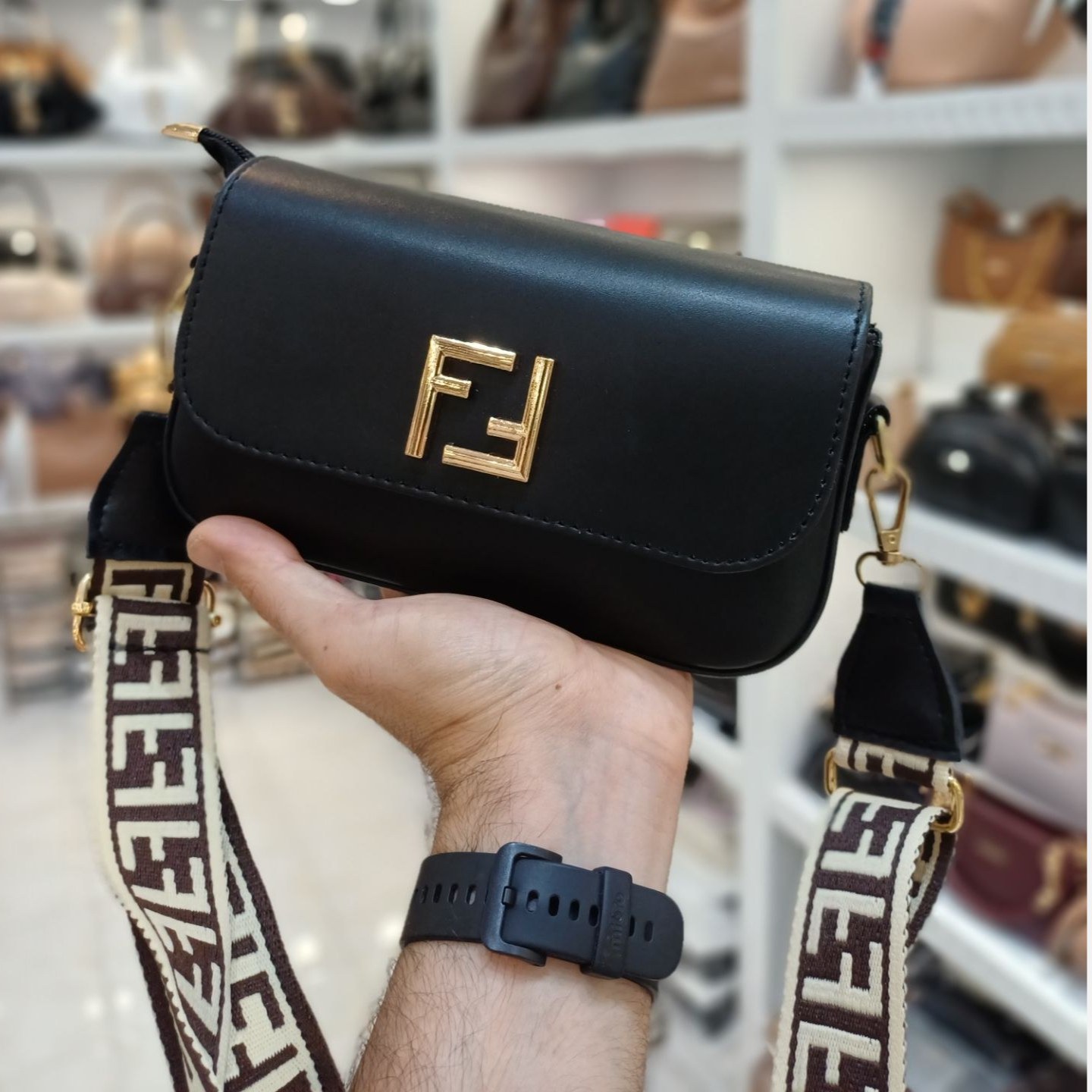 کیف زنانه طرحfendi