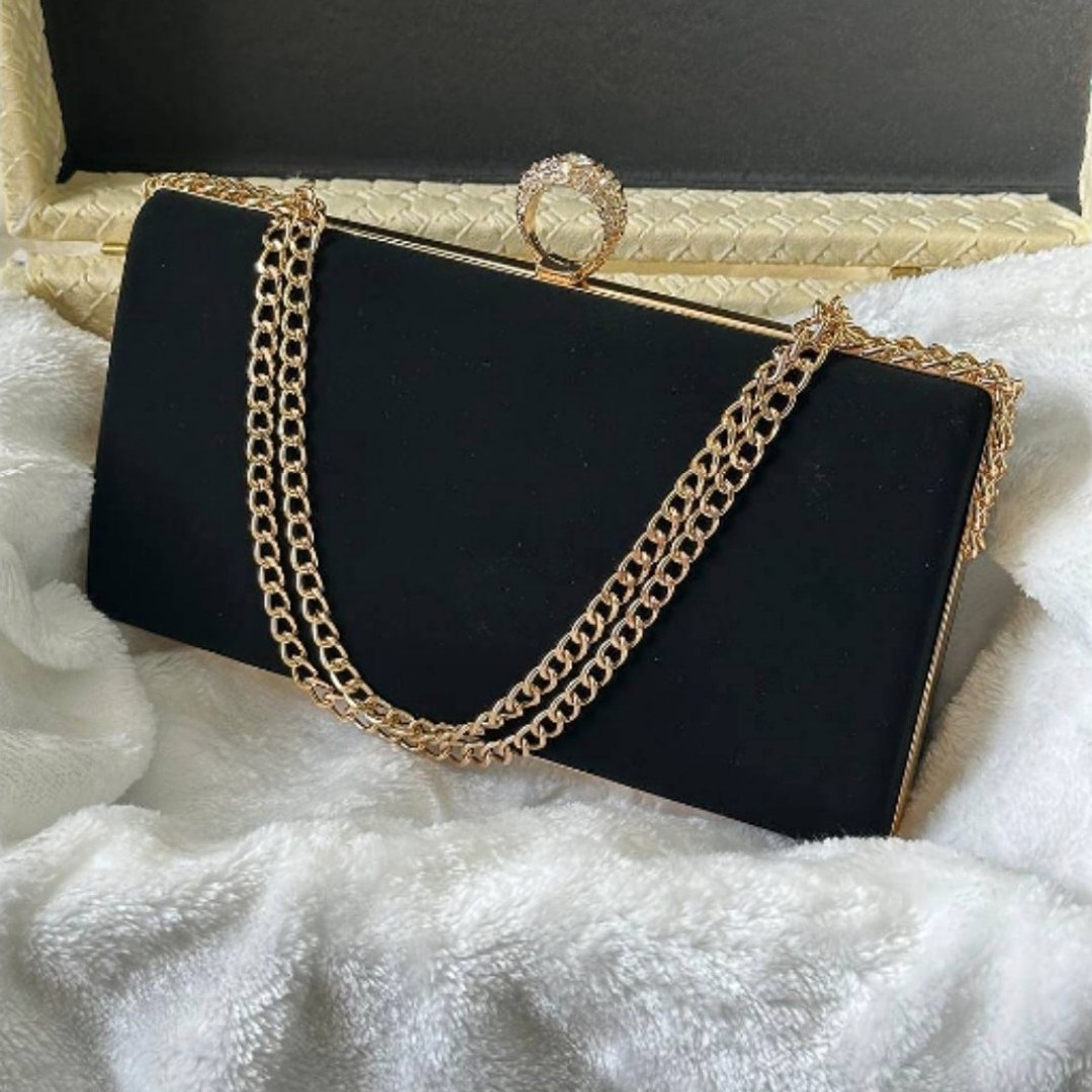 کیف دهنه انگشتری زنجیری نوبوک ساده